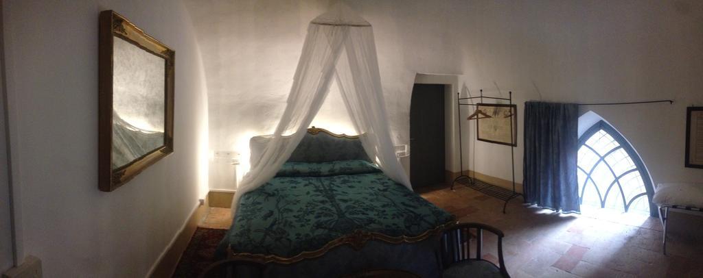 Castello Sannazzaro B&B Giarole ภายนอก รูปภาพ